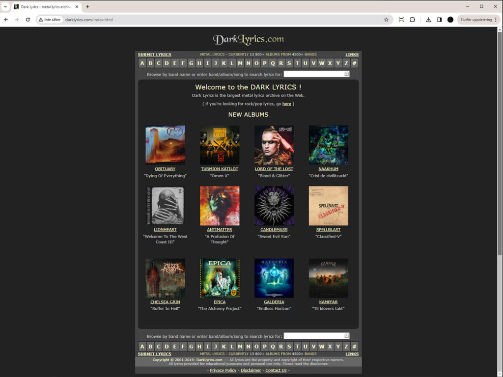 Screenshot of darklyrics.com